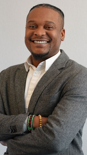 Photo of Cedric Roberson Jr